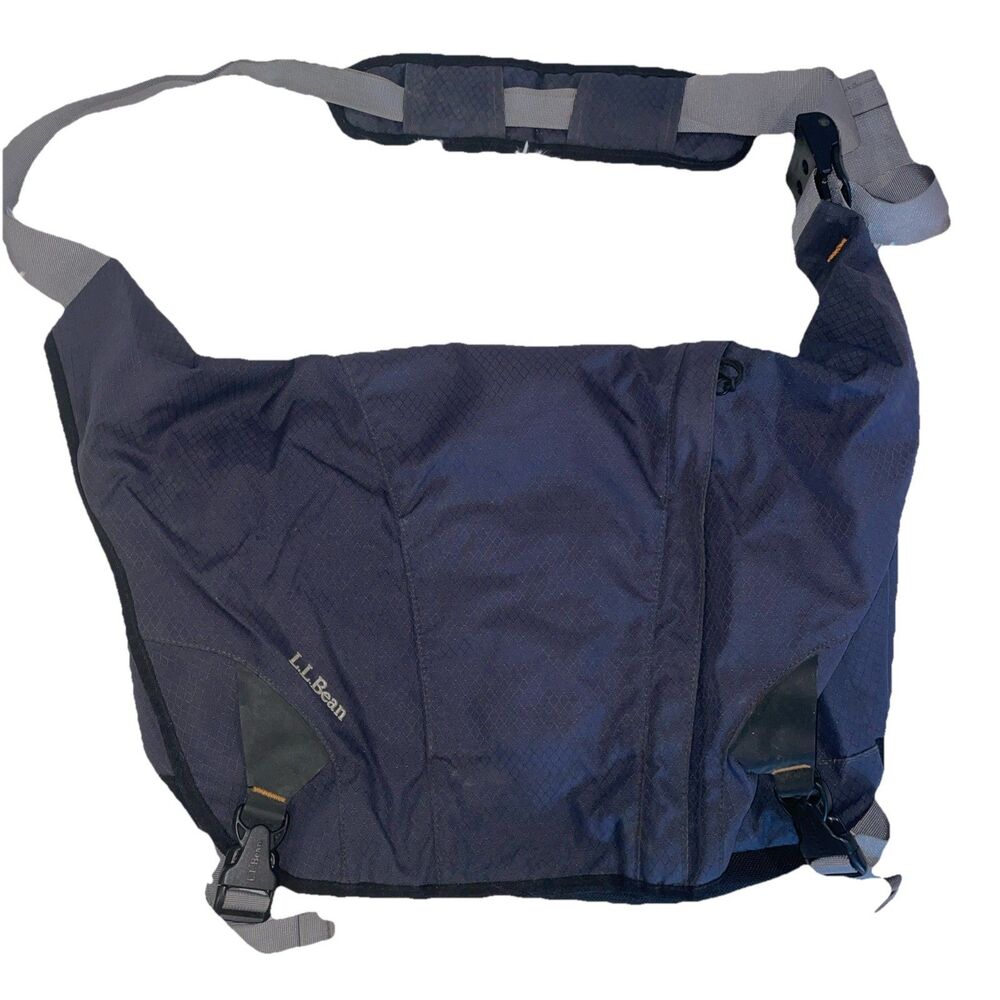 LL Bean Messenger Bag Gray RipStop Laptop Commuter Soft Sided Shoulder Strap
